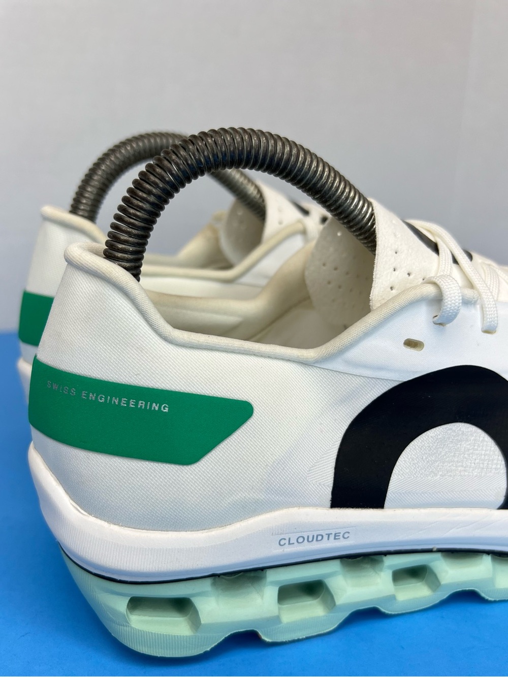 ON Cloudboom Echo Women's Undyed White/Mint 57.98255 Sz 7.5 New W/Defect No Box - Picture 7 of 16